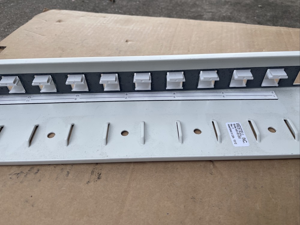 Westell VirtualEdge connectivity panel A90-VE1200