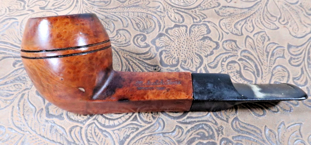 Vintage PICKWICK ARMS Imported Briar --  Smoking Pipe