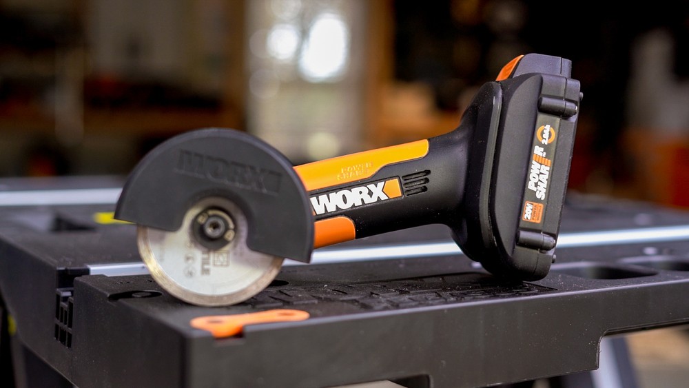 WX801L Worx 20V Powershare 3" Mini-Cutter