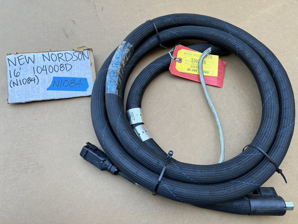 Nordson 16ft Black Hot Melt Adhesive Hose PN 104008D, Rectangular Plug