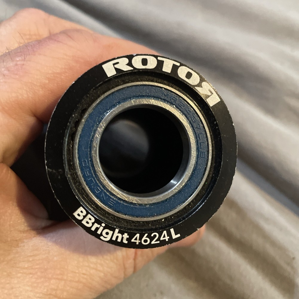Rotor BBright 4624L Bottom Bracket 68mm