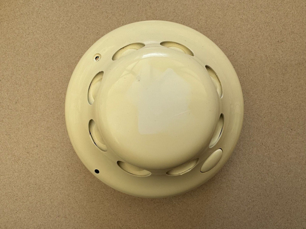 EDA EDA-R400 £65 + vat