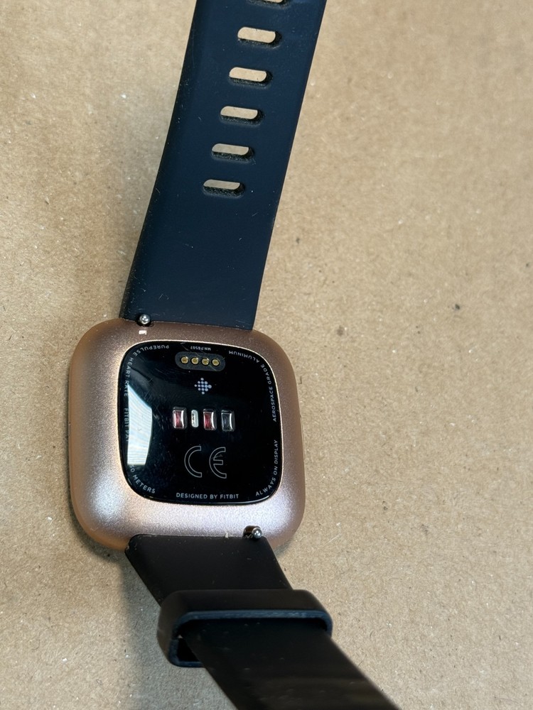 Fitbit Versa 2 Activity Tracker Gold Smart Watch MN: FB507 With Charger