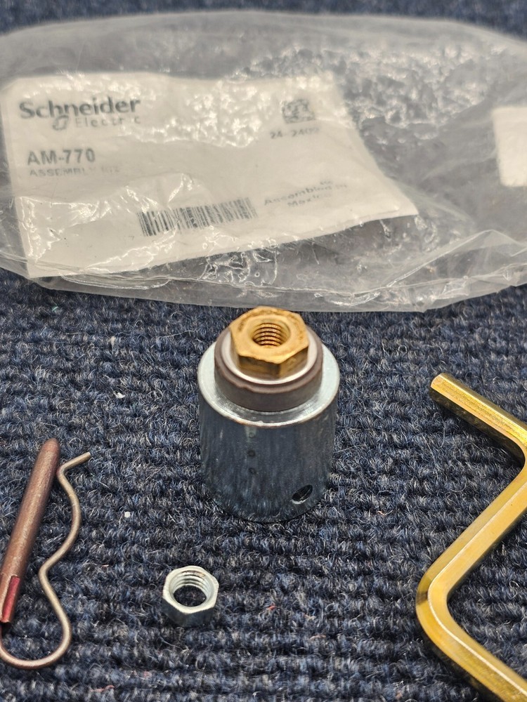 Schneider Electric AM-770 Linkage Assembly