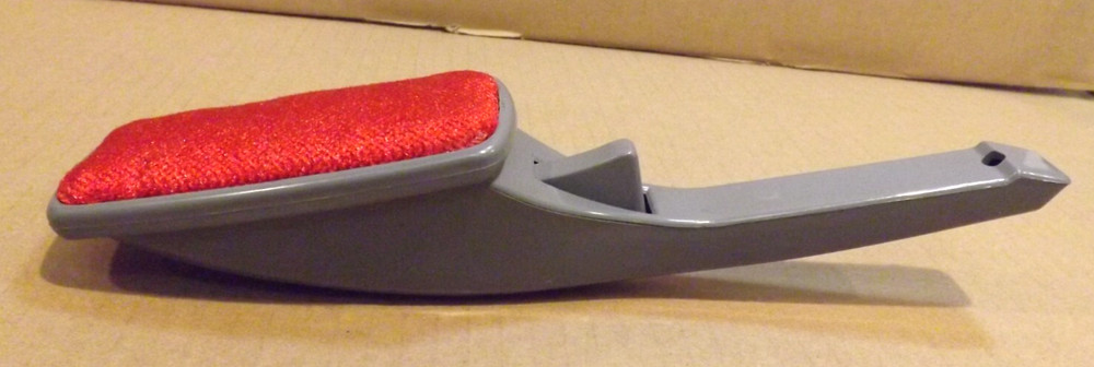 Clothes Lint Brush