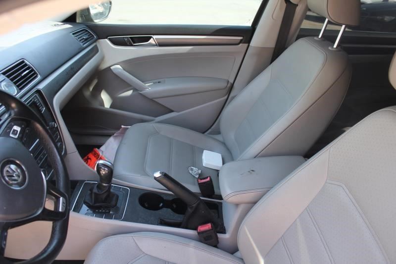 PASSAT 2017 Camera/Projector 601855