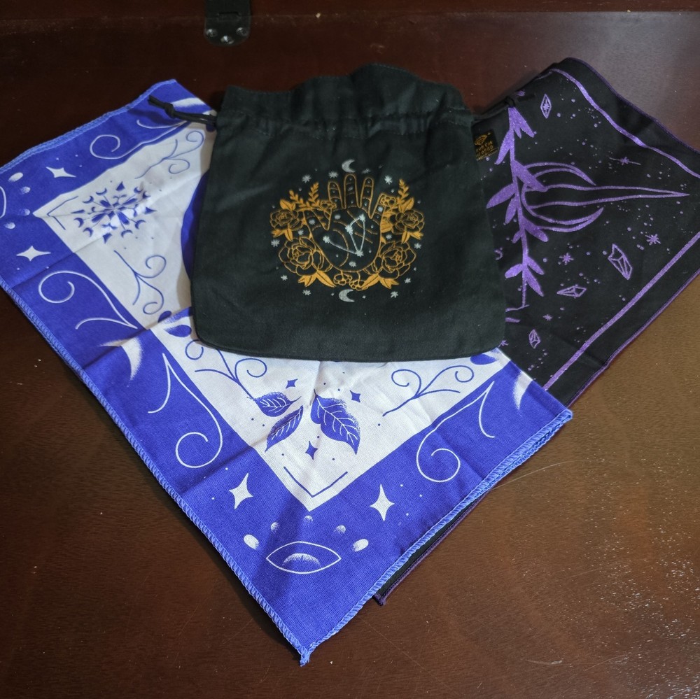 Small Drawstring Tarot Card Pouch,  Plus 12 × 12 Card Cloths