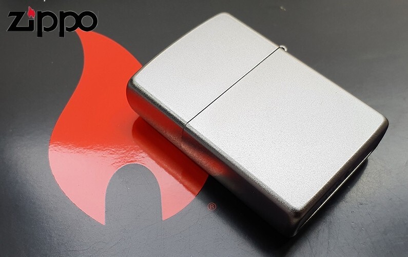 ZIPPO 24665 Harley Davidson LEGENDARY LIGHTER