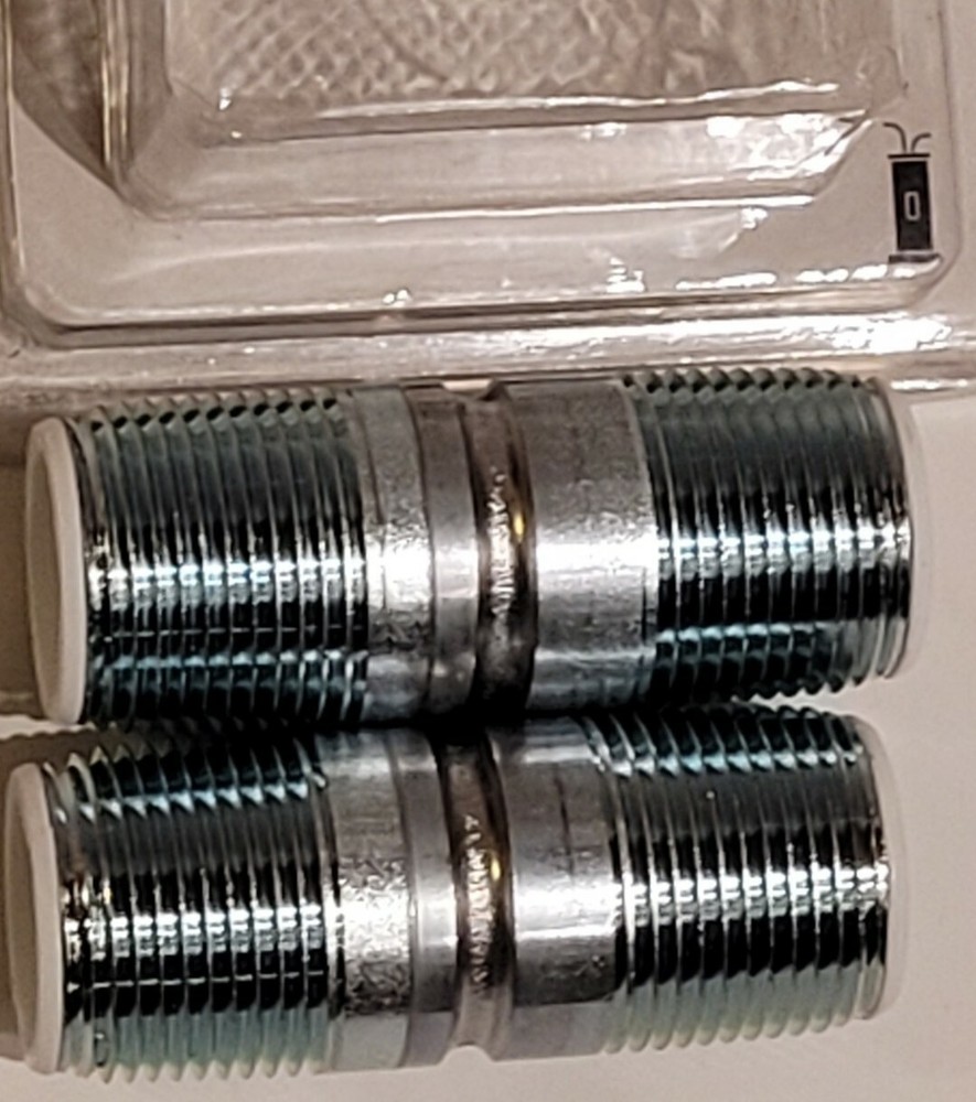 Everbilt 3/4" Universal Dielectric Water Heater Nipples.. New!!