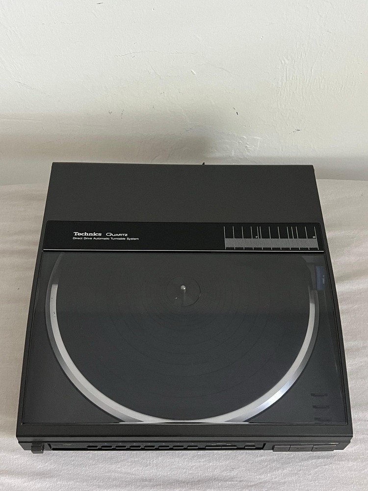 Technics SL-J33 Quartz Direct Drive Automatic Turntable Tested Working