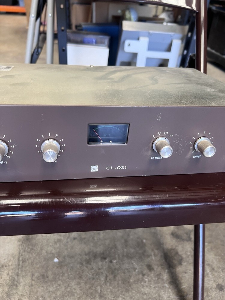 TOA CL-021 Compressor Limiter Vintage Recording Studio Rack Mount Effects