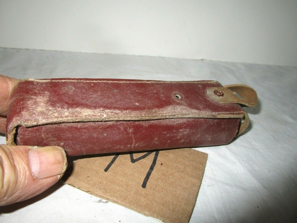 Vintage Swift Instruments sighting level with leather case