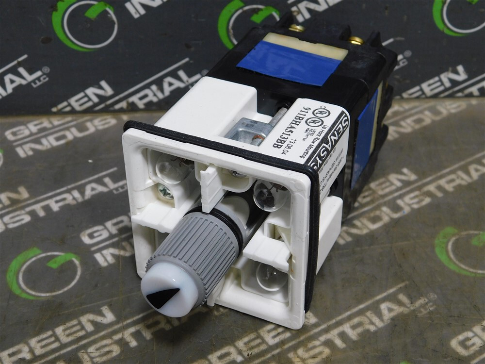 NEW Senasys 911BHA513BB Multilight Selector Pushbutton