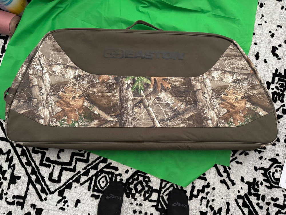 Easton Bow Go Bow Case