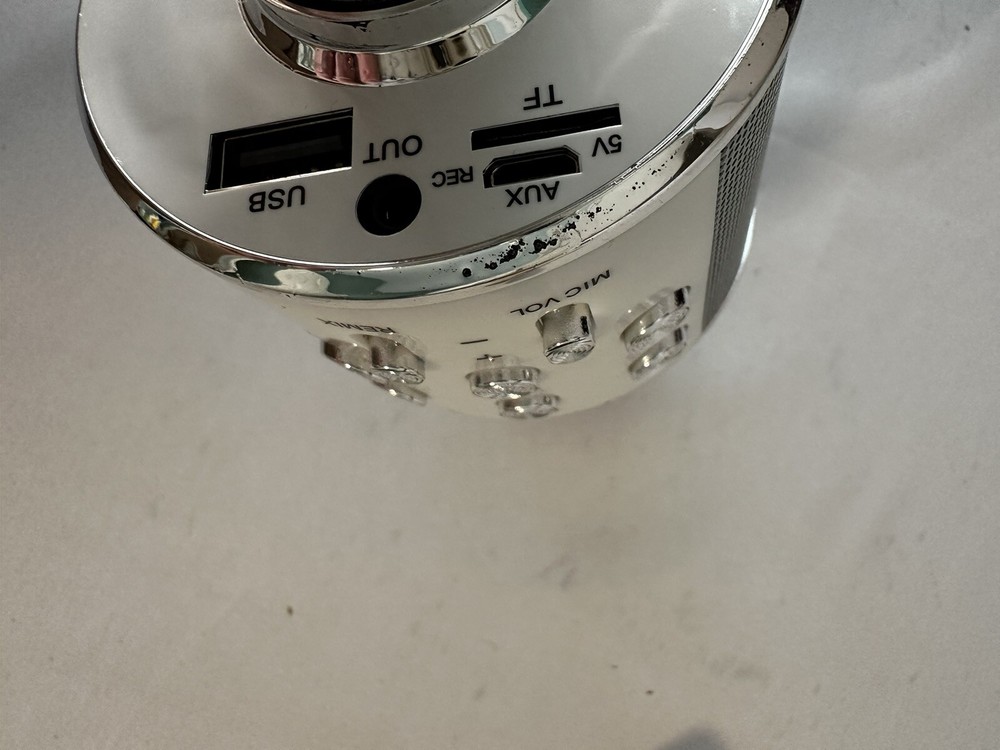 Wireless Bluetooth Karaoke Microphone