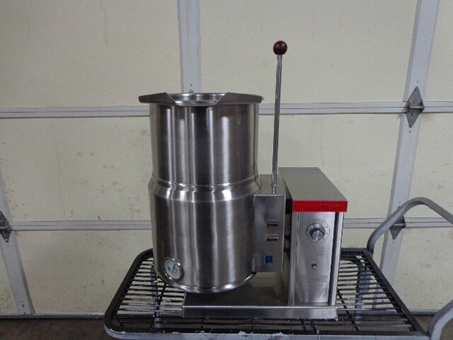 Market Forge EC-6 Electric Tilting Kettle