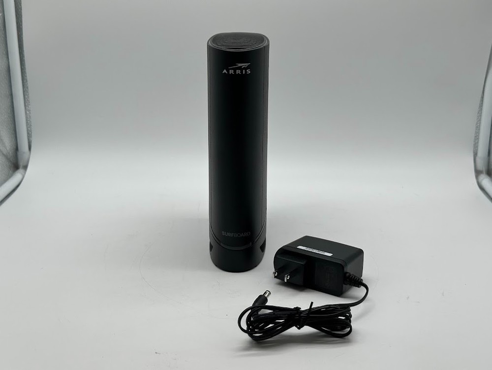 ARRIS (G18) - Cable Modem Router Combo