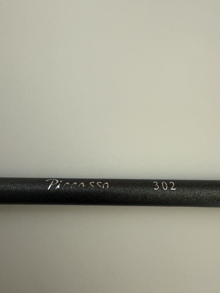 Piccasso 302 Eyeshadow Brush Professional Makeup Brush