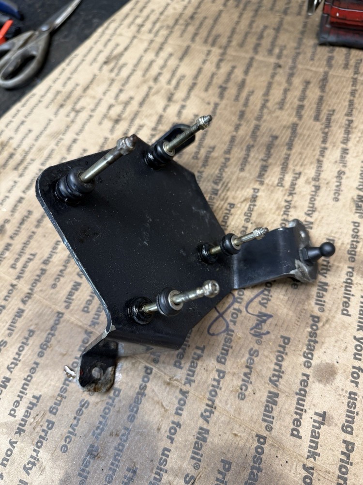 Volvo Penta EEC bracket 3863094