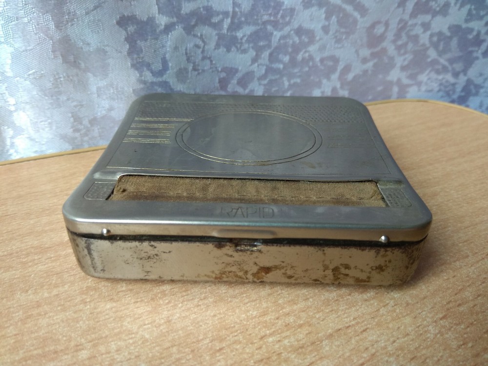 Vintage old cigarette rolling machine and cigarette case RARE METAL BOX RAPID