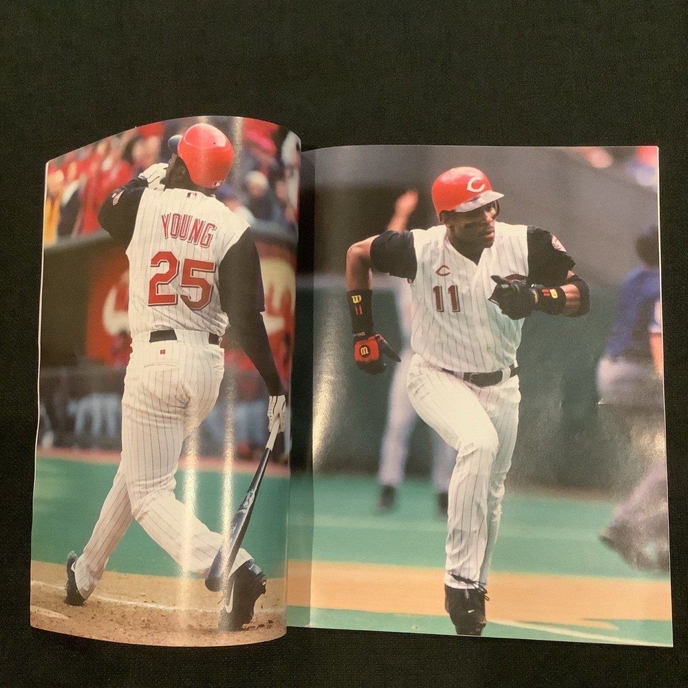 2001 Cincinnati Reds Official Game Day Program Ken Griffey Jr