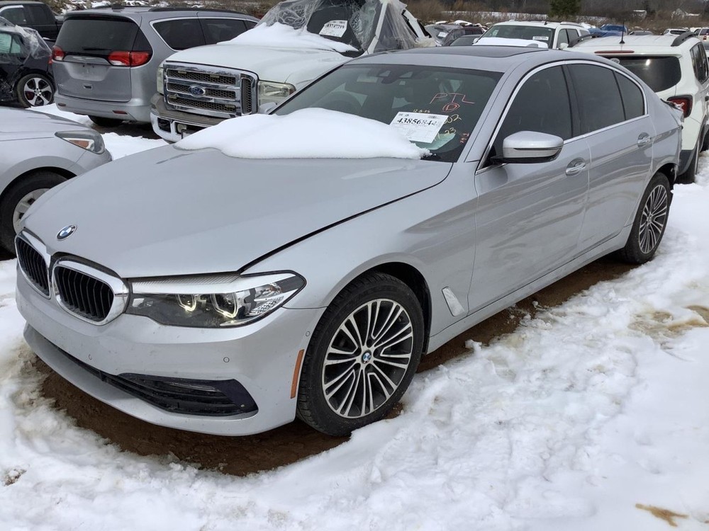530I 2017 Glove Box 4947008