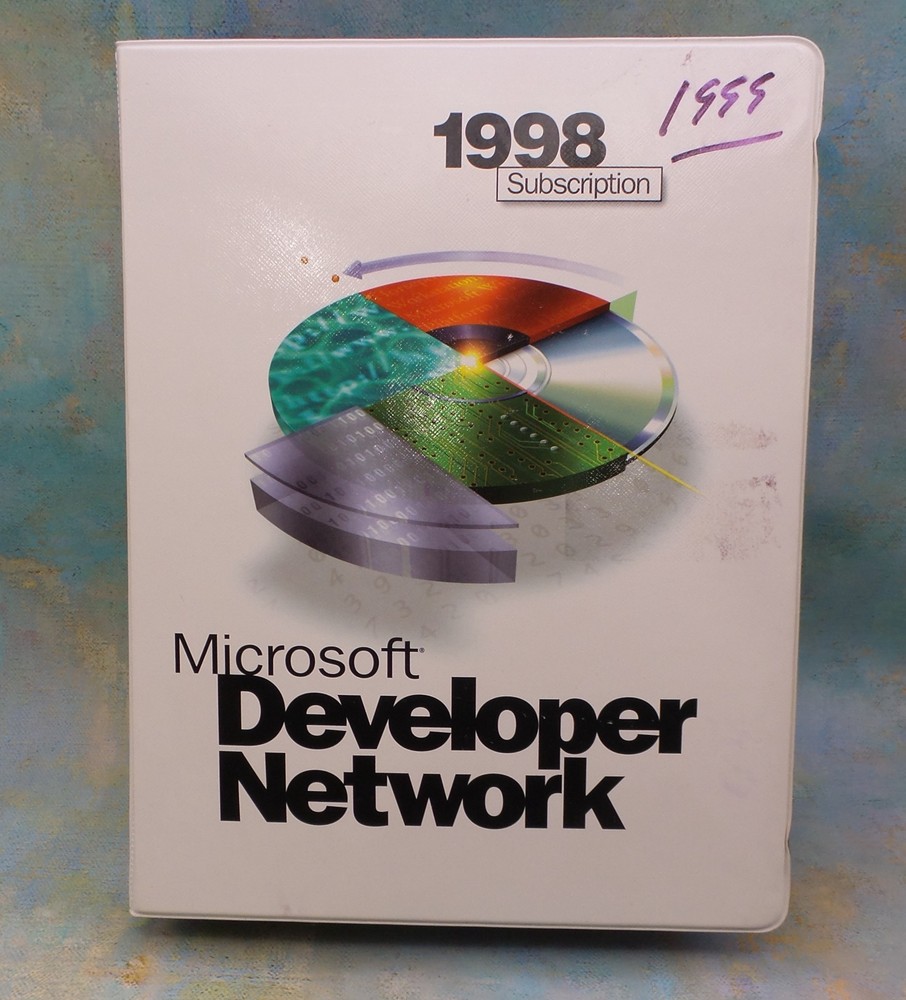 MSDN Software 34 CD's of Microsoft Development software 1999 SQL Server 7.0