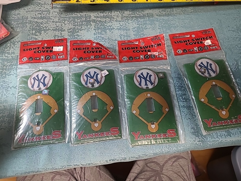FOUR New York Yankees Light Switch