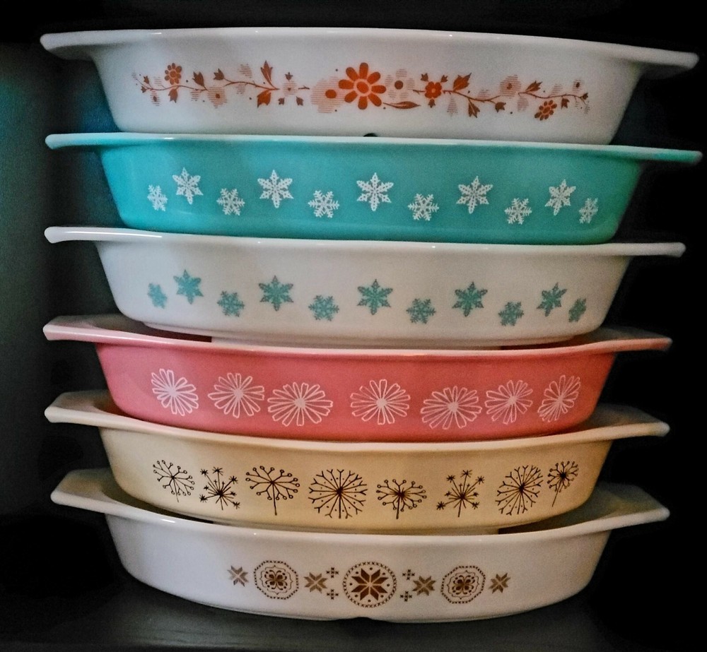 Vintage HTF Pyrex divided casserole stackers. NO DISHES FOR SALE.