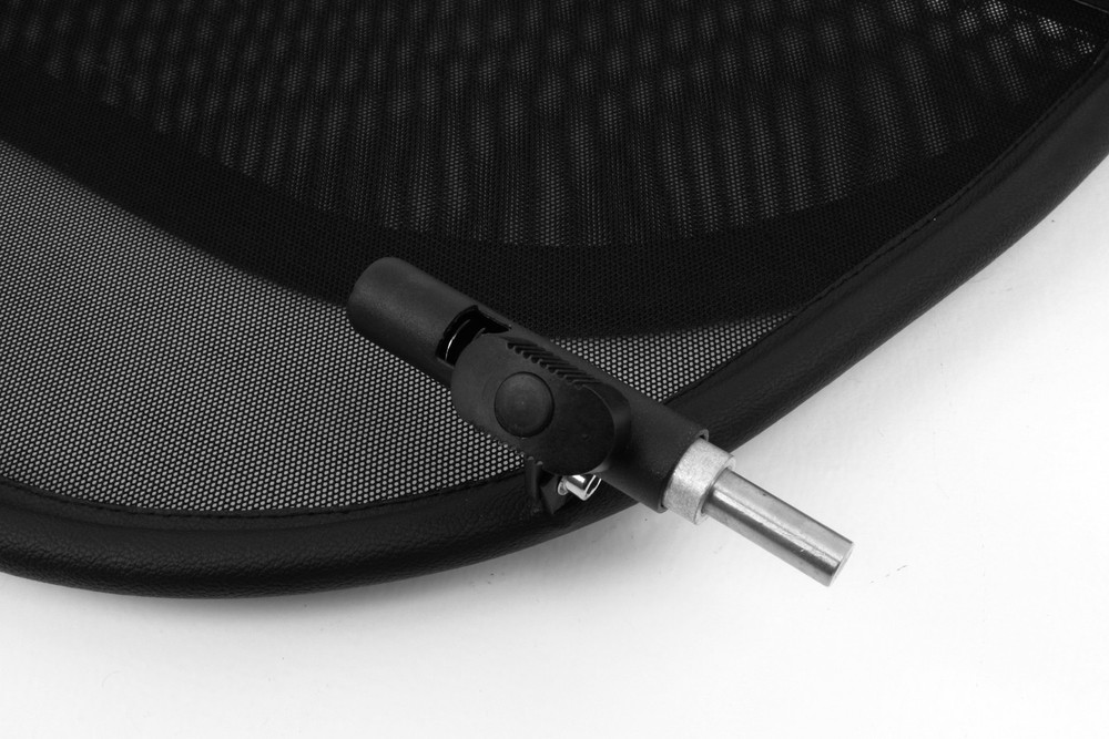 Wind deflector for Invititi G37 with quick fastener 2009 - 2017