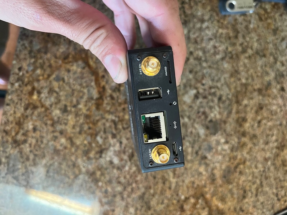 Teradek Cube 255 Encoder HDMI Wifi Ethernet USB Micro SD