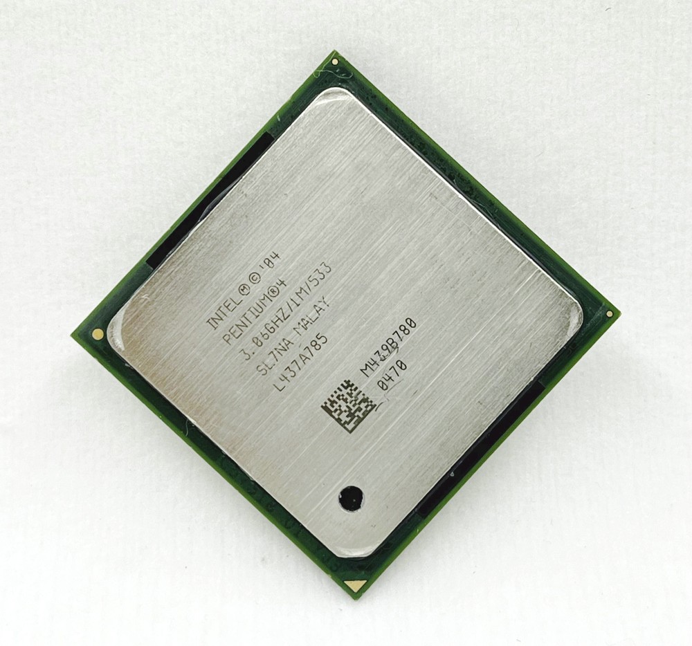 Intel Pentium 4 CPU SL7NA 3.06GHz 1M 533MHz 478 processor .Testing