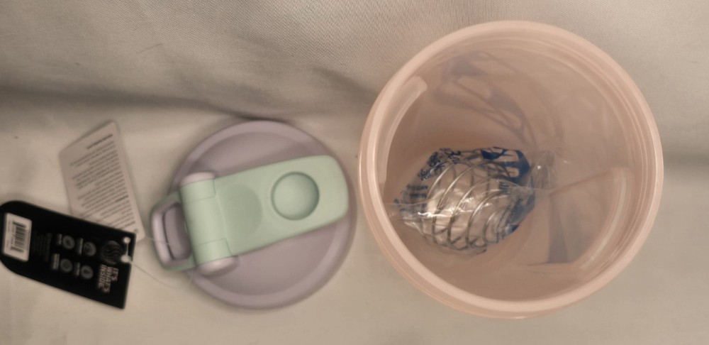 Classic Blender Bottle V2 28oz Lavender & Mint