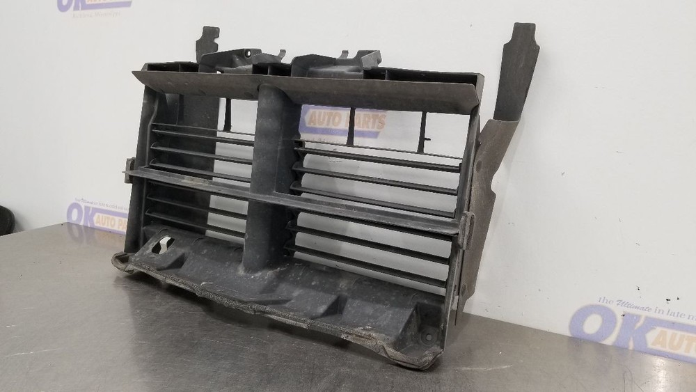 17 DODGE RAM 1500 5.7L AIR SHUTTER