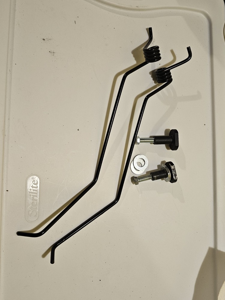 StaCool universal snowmobile ice scratchers