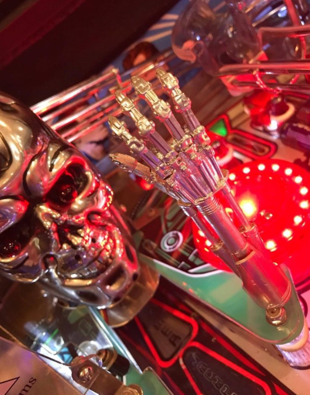 Terminator 2 T2 Pinball Machine TERMINATOR ARM mod