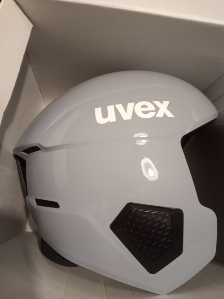 Uvex Invictus ski jump helmet