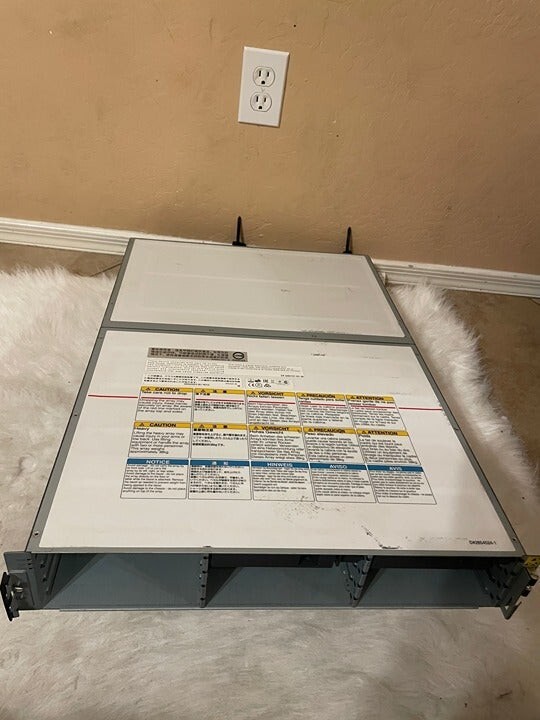 Hitachi DW-F800-DBF Virtual Storage Modular All-Flash Storage Array Drive Box