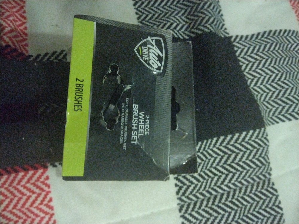 Auto Drive 2-piece wheel brush set