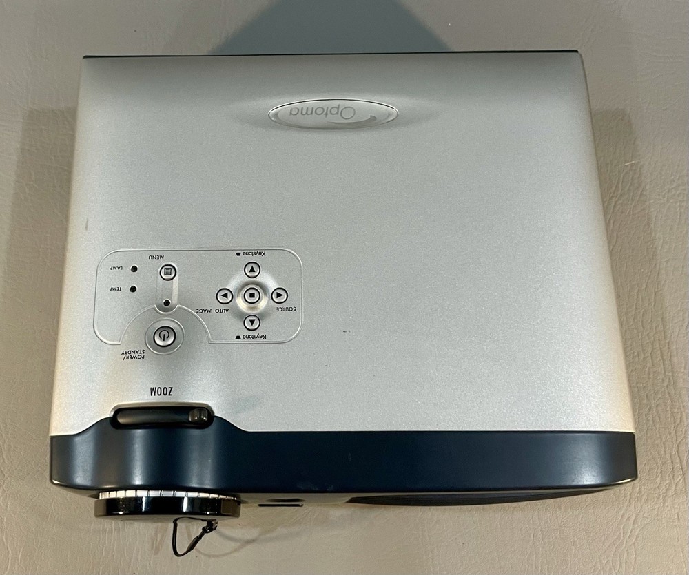 Optoma DLP Projector Display EP739 with Padded Case Owners Manual & Quick Guide
