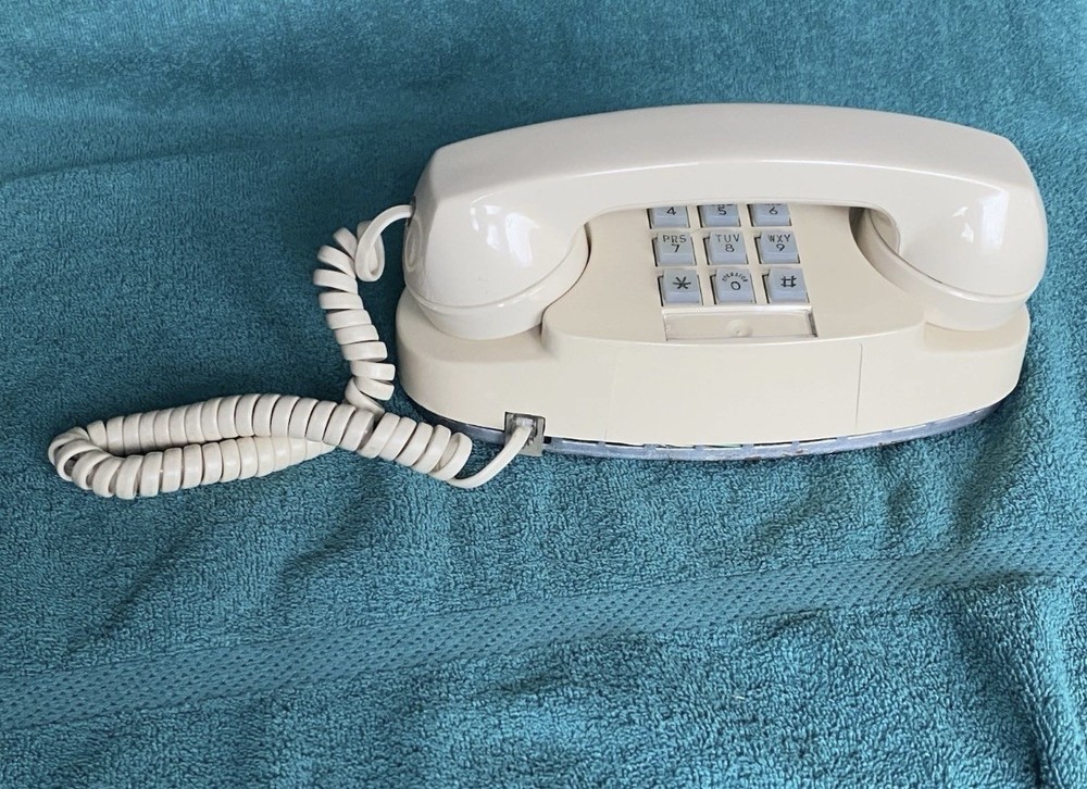 Princess Phone Touch Tone Push Button 1980s AT&T Clean Untested