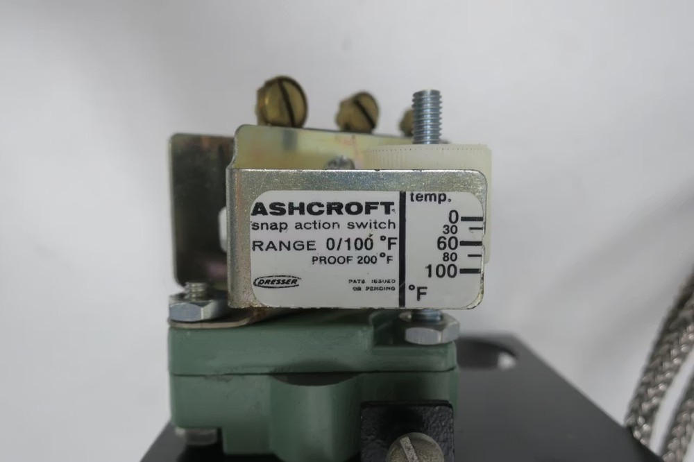 Ashcroft Temperature Switch 0-100f