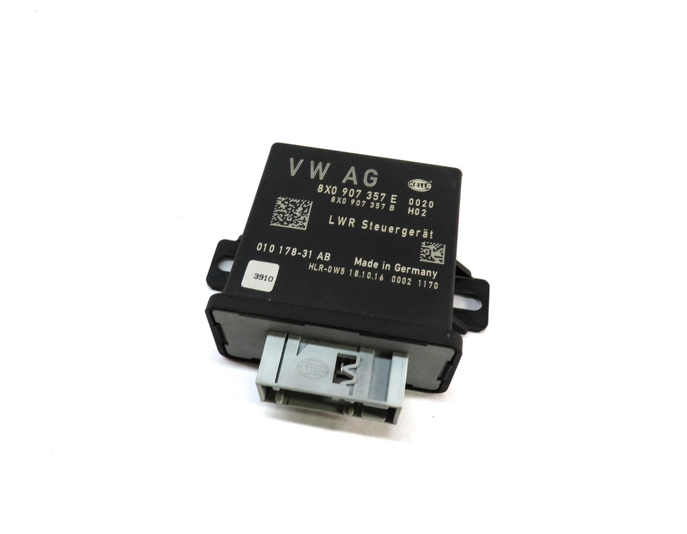 2017 AUDI Q3 (8U) HEADLIGHT HEAD LIGHT RANGE CONTROL MODULE