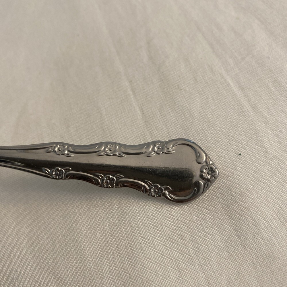 Select Stainless Flatware Korea Rose 20 Pieces Replacement Floral Flowers