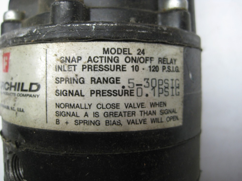 FAIRCHILD MODEL 24 PRESSURE REGULATOR UNMP