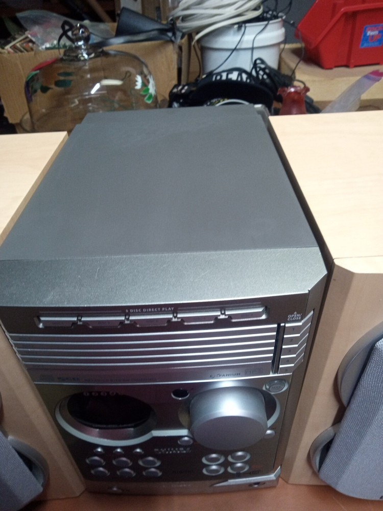 Philips MCM530/37 5 Disc CD Changer Micro Stereo System No Remote TESTED Workin