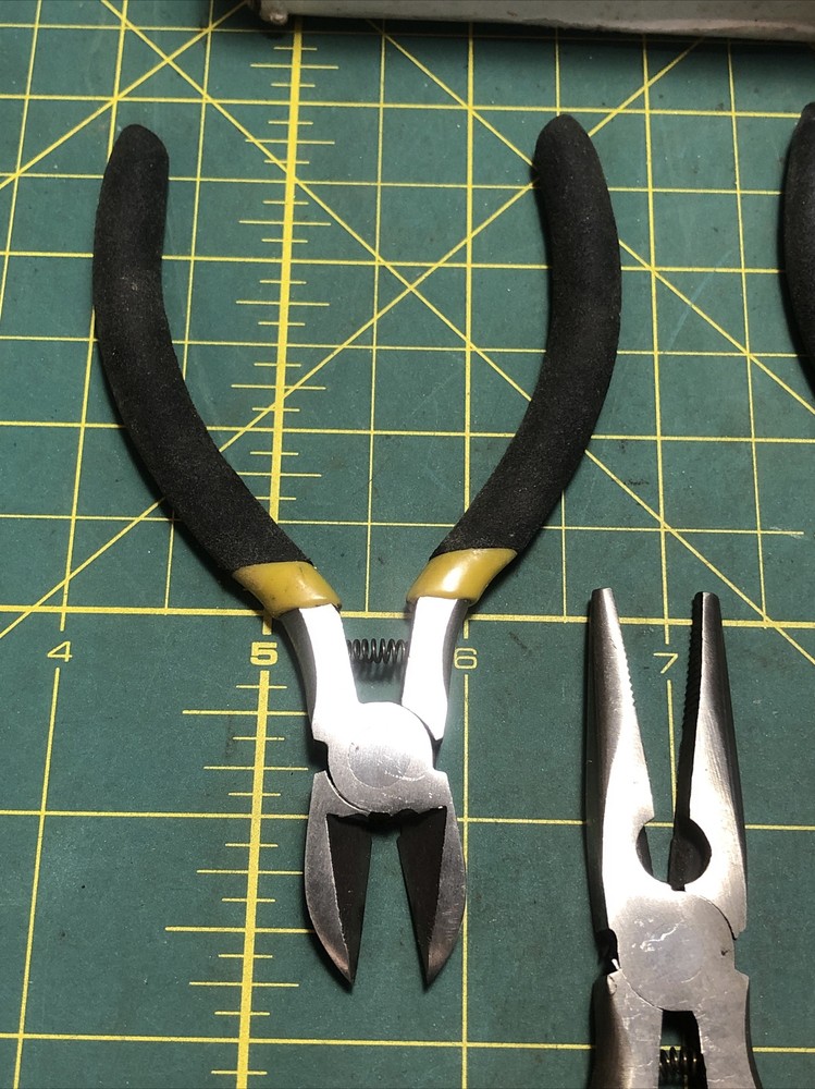 Vintage 4 Piece Pliers Cutters Tool Set 9JD Spring Tools