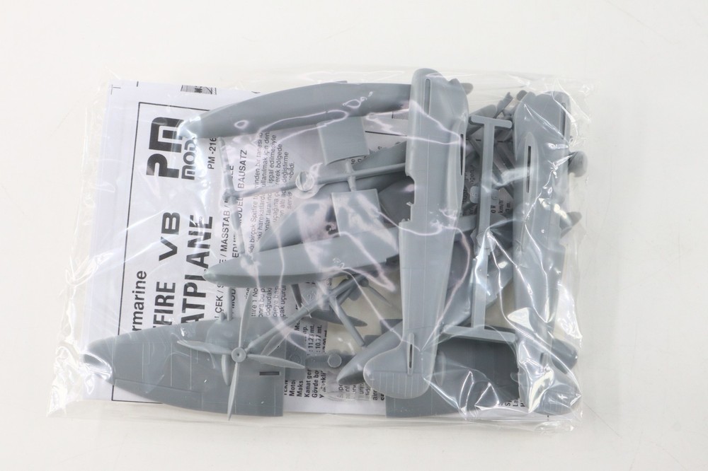 PM Model Super Marine Spitfire VB Floatplane Model Kit
