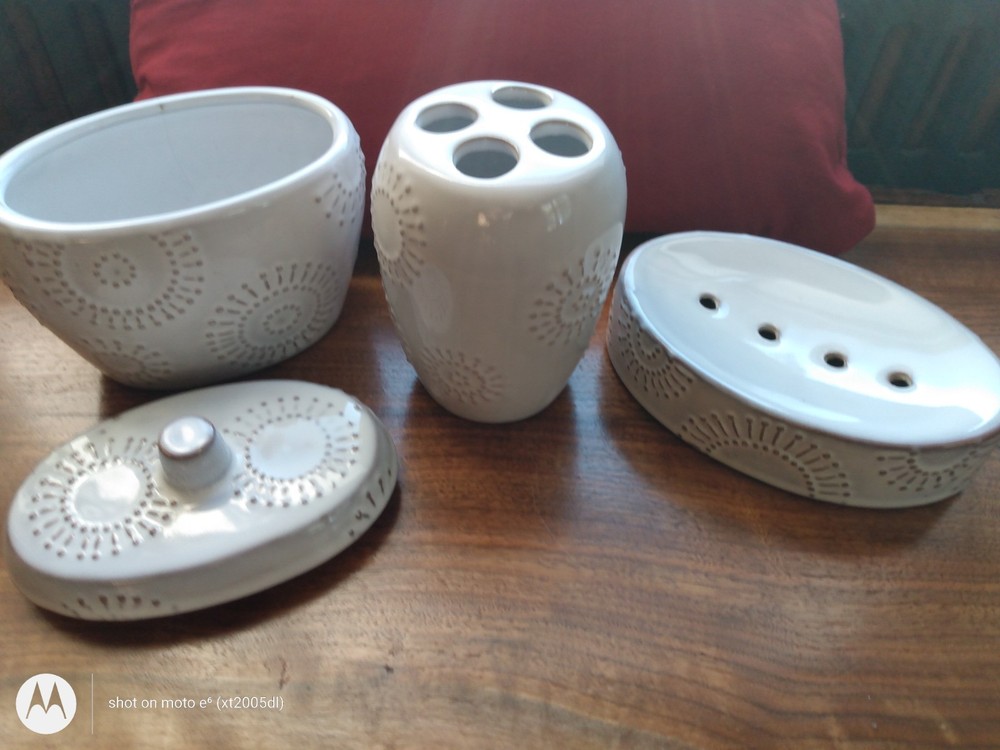 3 Piece Ceramic Pier 1 Bathroon Set, New