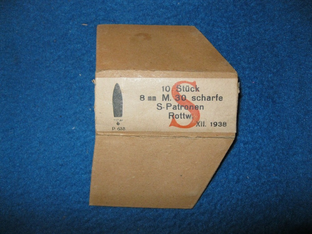 1938 German 8mm ammunition box with clips